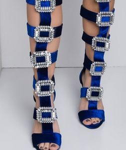 Cape Robbin, electric blue gladiators